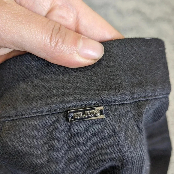 St. John Black Pants Work Office Size 6 Pockets - Picture 7 of 8